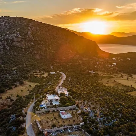 Villa Aristos